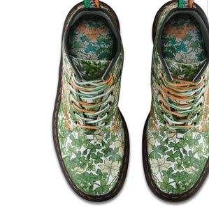 dr martens shamrock